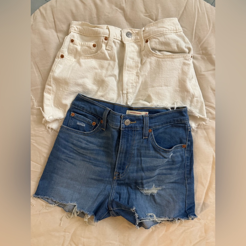 Levi’s Shorts Bundle Size 26